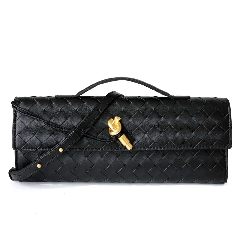diemm. handmade wool bag【値下げ交渉あり】 Diemm handmade wool bag - メルカリ