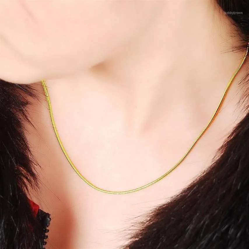 Pendanthalsband 1 2mm 24K Pure Gold Color Chains Halsband Snake Chain för män Kvinnor lyxiga bröllop smycken hög kvalitet1243y