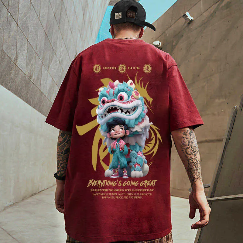 T-shirt à manches courtes pour hommes, vêtement à la mode, année Dragon chinois, rouge, couple, ample, hip-hop, semi-polyvalent, 2024