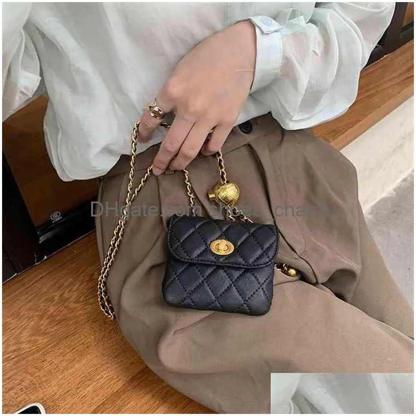 Chaîne Fanny Pack Femmes Cuir Taille Sac Luxe Marque Poitrine Mini Femme Ceinture Sacs Mode Dames Shoder Bandoulière 210903 Drop Delive Dhocf