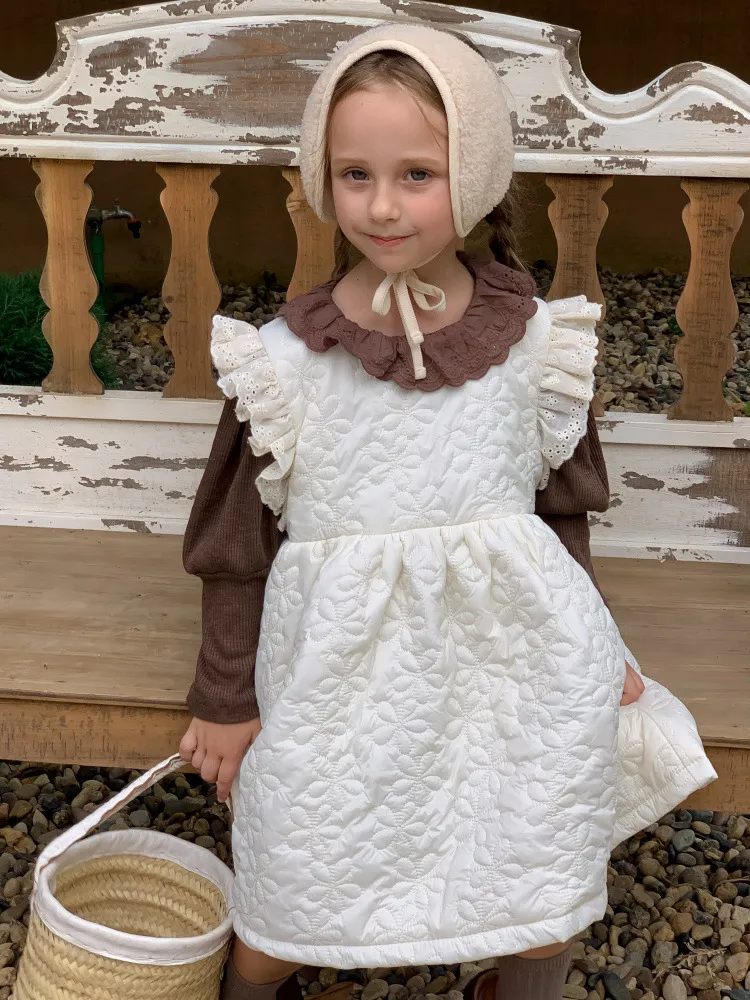 Vestiti da principessa per ragazze set per bambini pizzo ricamo cavo petali risvolto manica a sbuffo fondo camicia fiore trapuntato in cotone abito 2 pezzi abiti per bambini Z6294