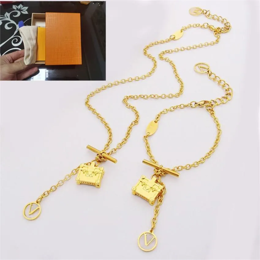 Designers Petit Malle Sac pendentif collier Fashion Women's Women's en acier inoxydable Bracelet Bracelet Lovers Jewelry167E