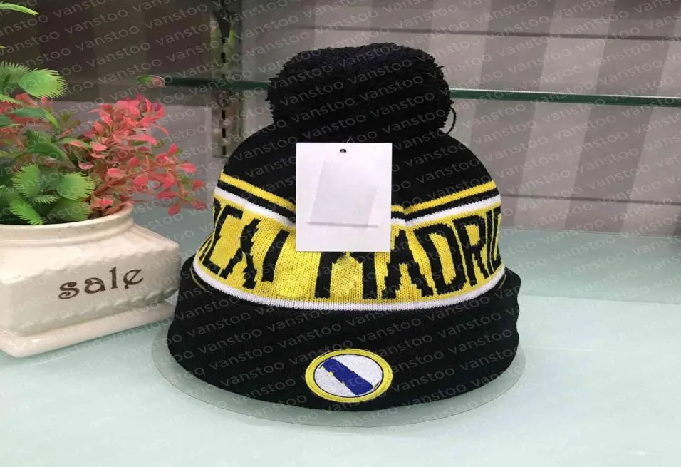 heren gebreide muts designer caps klassieke stad Borduur voetbal hoeden paar winter buitensporten warme Beanie2172164