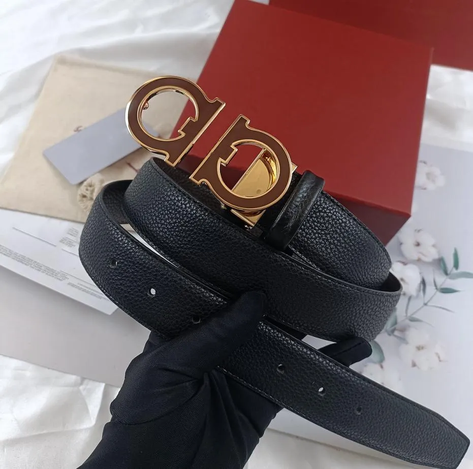 Designer Belt Luxurys bälten Solid Color for Women Men Simple and Elegant Unique Pin Needle Buckle Belts Doublesided Designbredd4569591