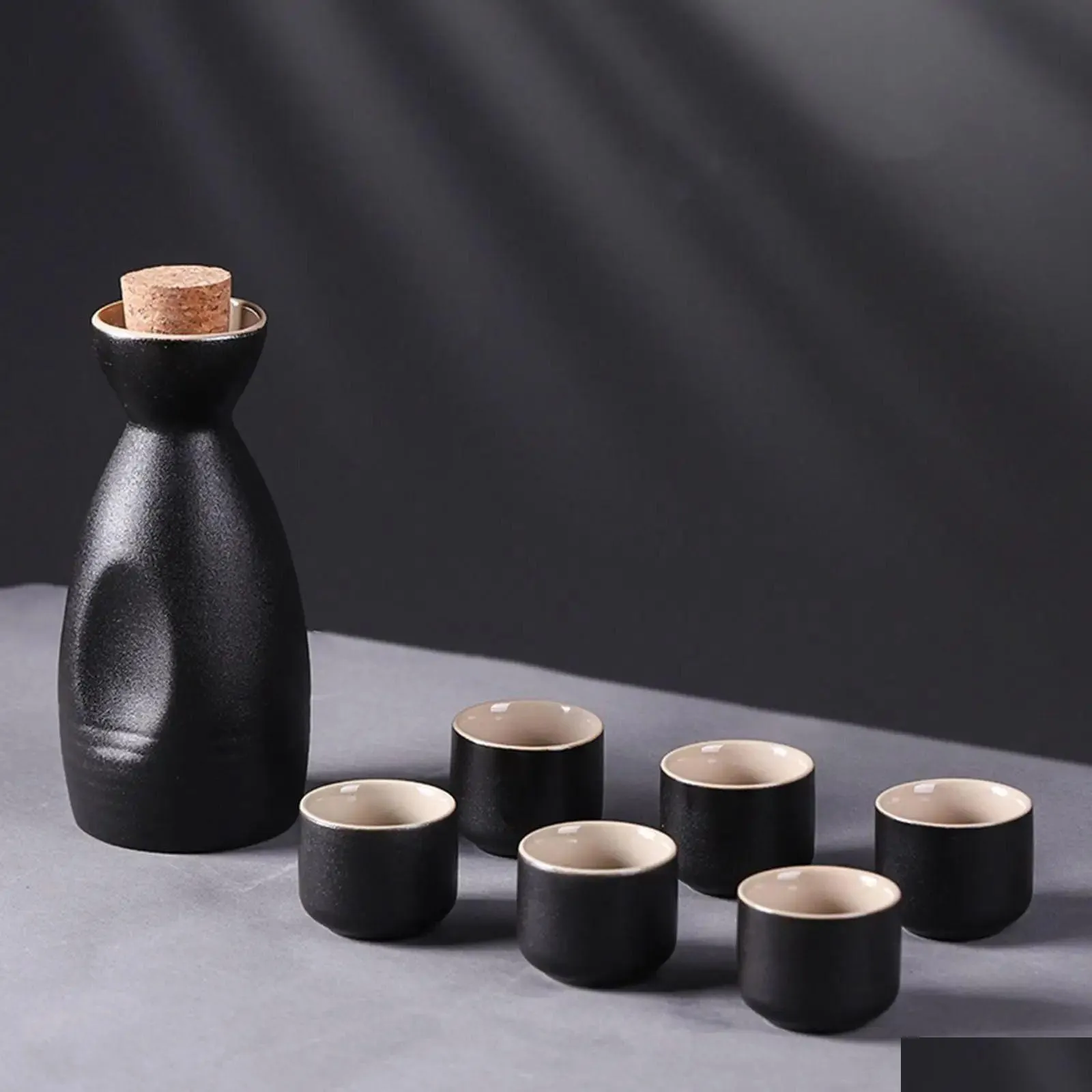 Outils de bar Tasses de pot de saké en céramique de style japonais ensemble de verres d'ornement avec 6 cadeaux d'artisanat pour armoire armoire thé fête der bureau D Dhhmo