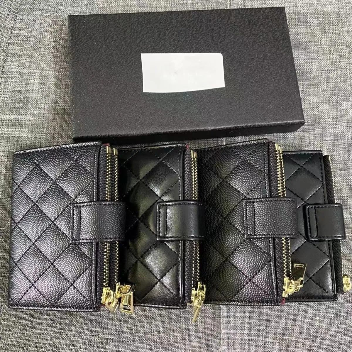 10a Top Quality Designer Cardholder Wallet Caviar Plain äkta läder Purses Kvinnor Små blixtlås Black Wallet Purse Purse Handväskor Kreditkort Kort vikta plånbokflickor