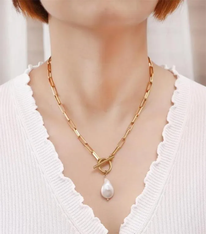 Chaînes motif trombone irrégulier chaîne lien perle d'eau douce pendentif pull collier plaqué or en acier inoxydable long8464767