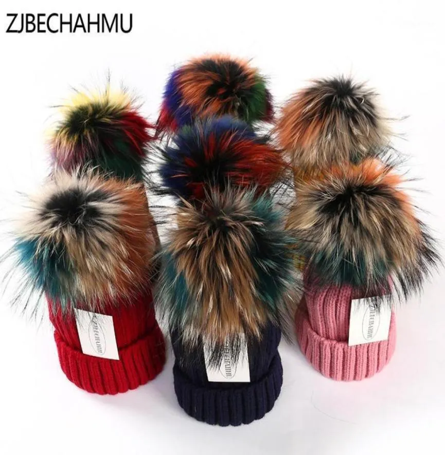 Zjbechahmu hattar vinter äkta päls pompoms 15 cm hatt varma skallies mössor hatt kepsar kvinnor flicka mode färgglad tvättbjörn 2020 new13823988