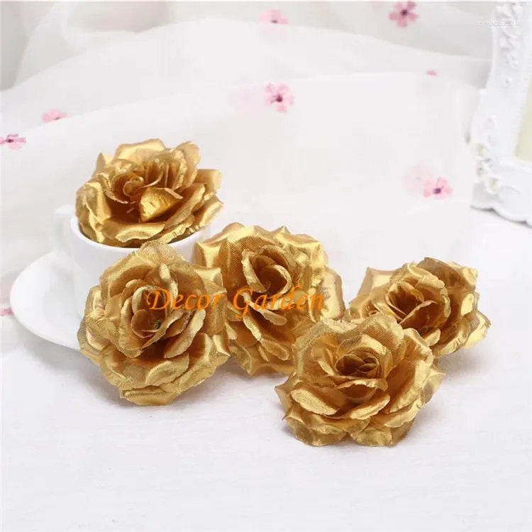 Dekorativa blommor 100st 22Colors 8cm Silk Rose Artificial Flower Heads For Wedding Wall Arch Bakgrund Bukett Decoration Festival