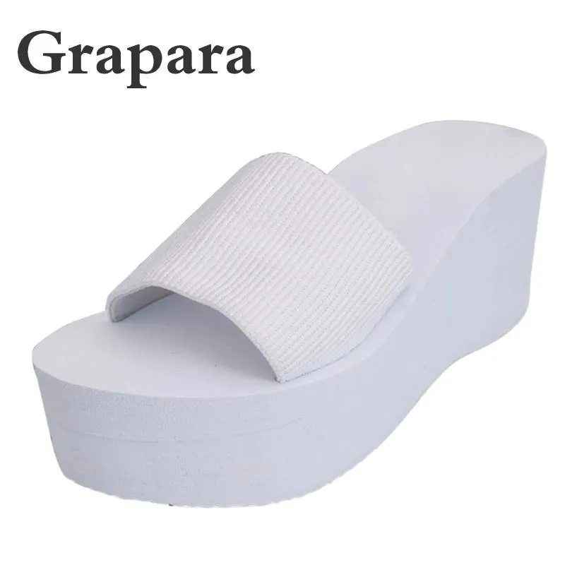 Flops Summer Woman Shoes plateforme Bath Bath Slippers coin plage tongs flip flops hauts pantoufles pour femmes noires eva dames chaussures grapara