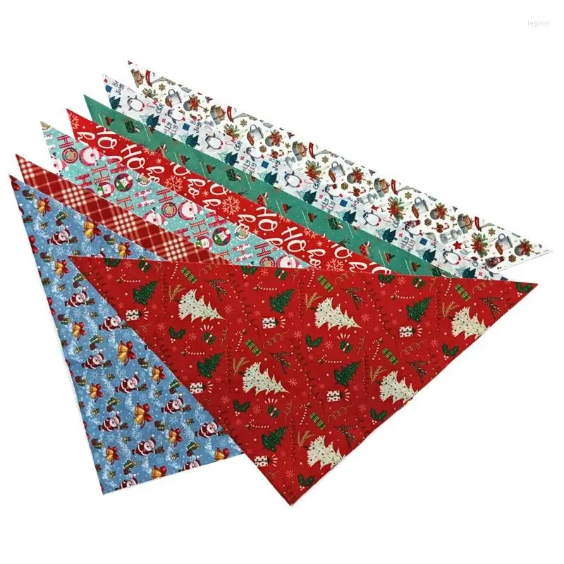 Abbigliamento per cani Bavaglino per animali domestici Sciarpa triangolare Gatto bavoso di Natale e accessori Bandana per piccoli