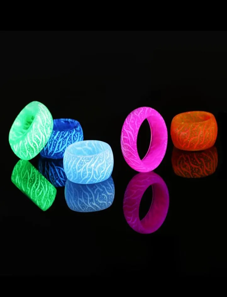 Mode Lichtgevende Hars Ring Blauw Roze Glow Inlay Groene Achtergrond Mannen Vrouwen Fluorescerende Gloeiende Ringen Sieraden Gifts2850829