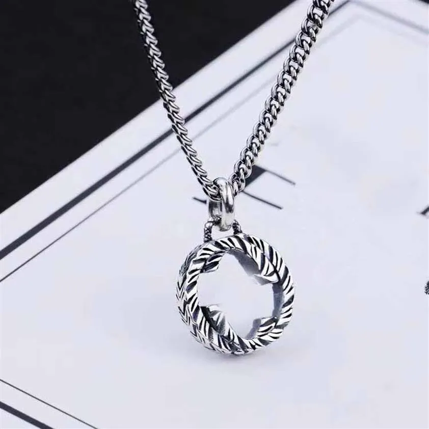 Lettre Thai argent chaîne collier rétro Couple collier Hip hop hommes et femmes pendentif bijoux cadeau accessoire 248v