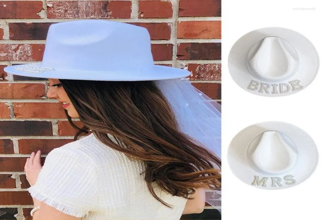 Boinas blancas elegantes vaqueros hat con el sombrero de boda accesorios de la boda del verano