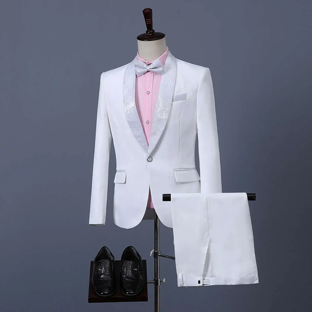 2023 Nya mäns tre-stycken koreansk stil kostym Slim White Professional Best Man Groom Dress med Bow Tie Tuxedo