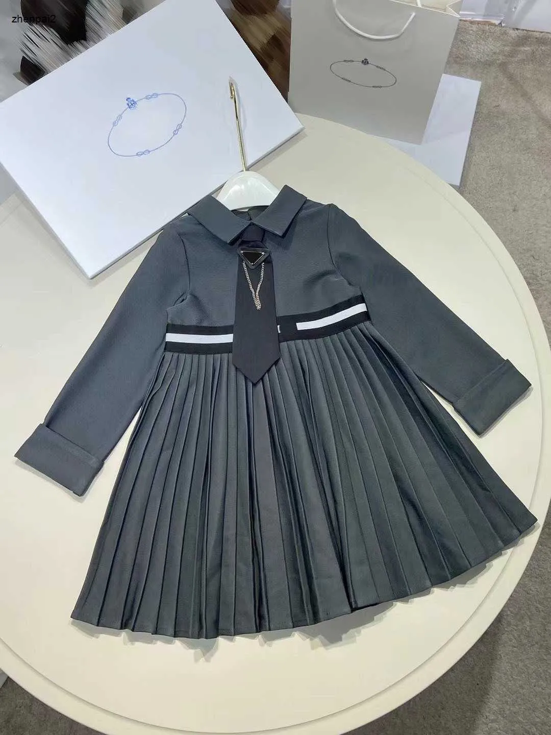 Роскошная юбка для девочек, украшенная галстуком, детские платья, размер 110-160, дизайнерское детское платье-рубашка с откидным воротником, платье для малышей Dec20