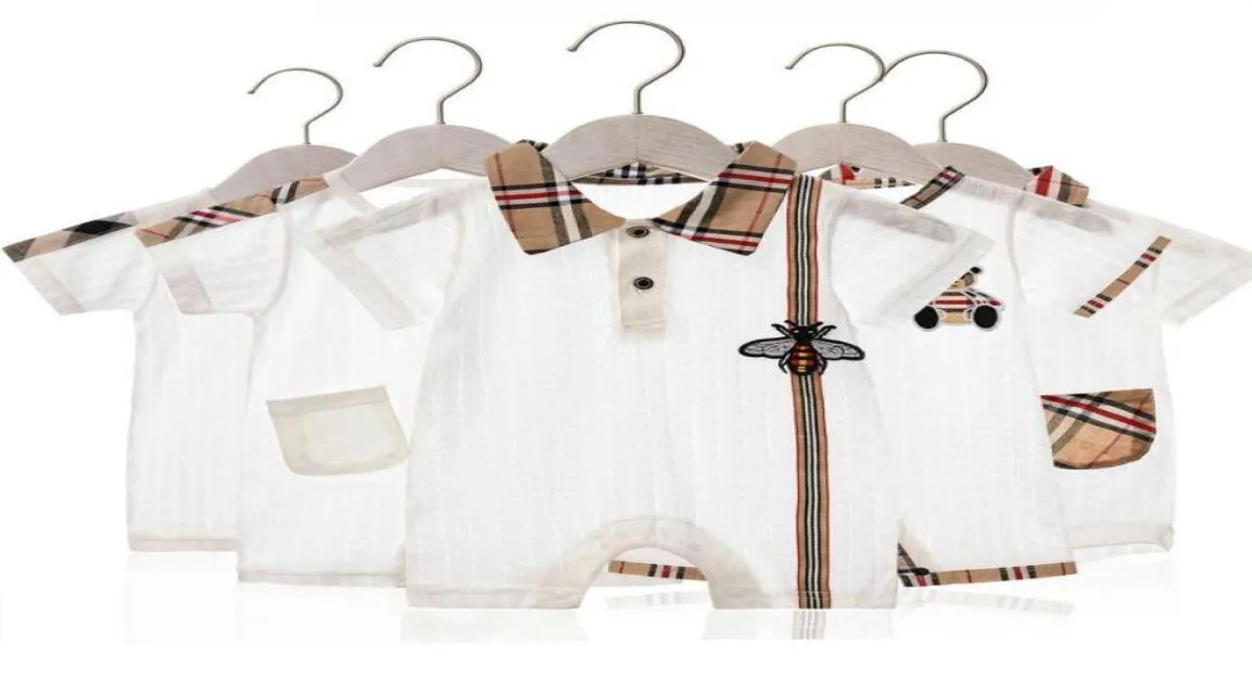 Detaliczny noworodek 012m niedźwiedź niedźwiedzia Rompers Onesies bawełny cienki kombinezon Bodysuits maluch dla dzieci designerskie ubrania1423719