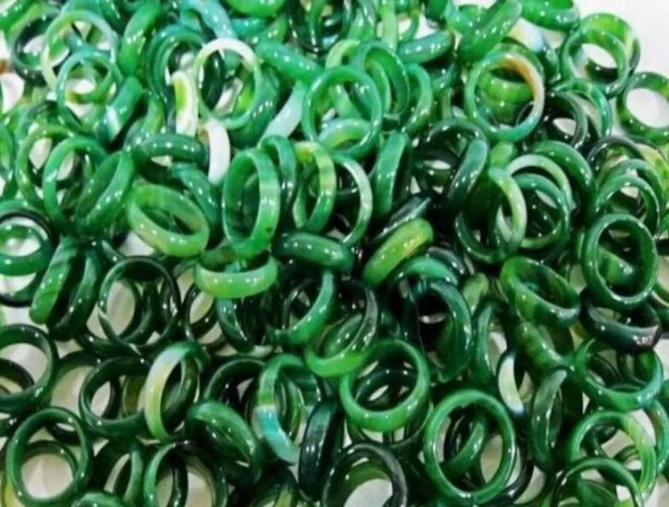 China Natural Green Jade Pierścień C42151650123452121055