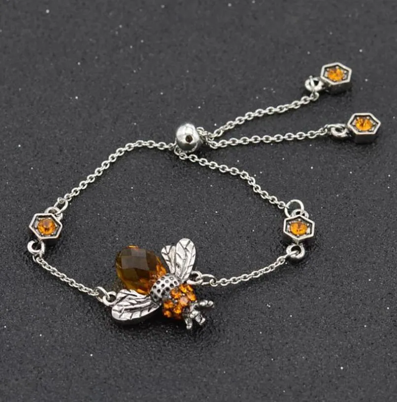 Łańcuch Link Cute Cubic Zirconia Bee Bransoletki dla kobiet złota kryształowa bransoletka regulowana zwierzęcy biżuteria 4032047