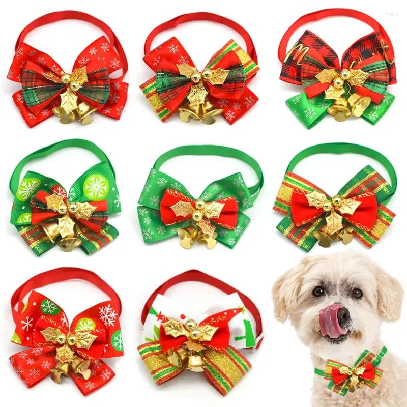 Odzież dla psów 50pcs świąteczny bowtie z dzwonkiem z dzwonkiem z musztą krawat krawatów dla psów Zwierzęta