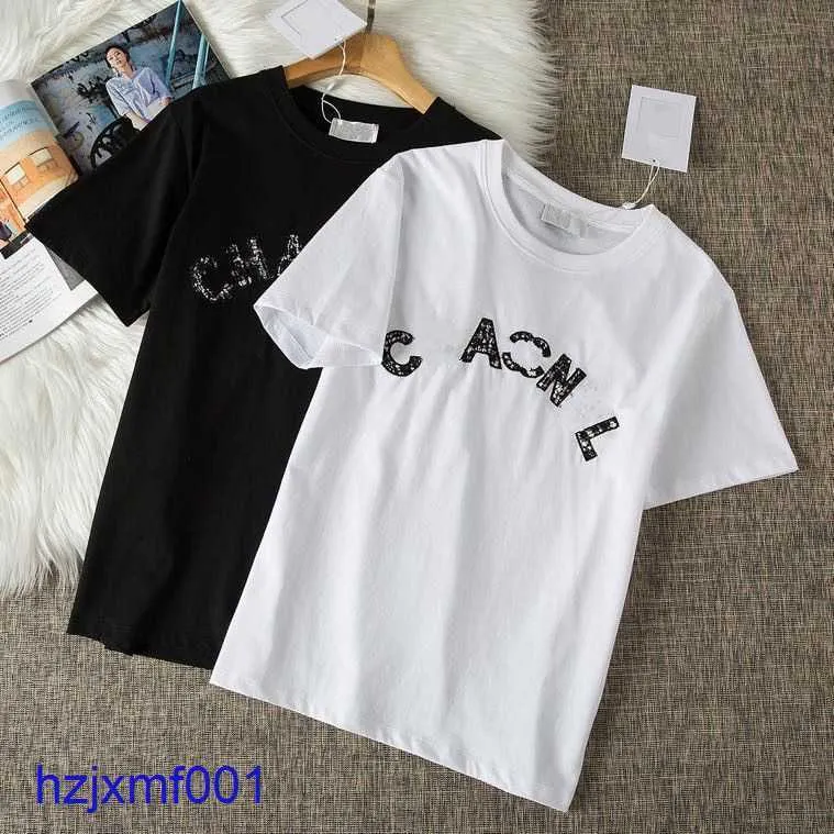 HWSS -Herren T -Shirts 2023 Womens T -Shirt Marke Designer Kleidung französische Luxusmarken T -Shirt zwei C -Buchstaben Runden Hals kurzärmelig schwarz weiße Mode Männer