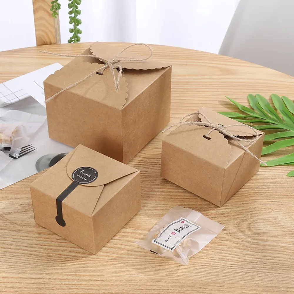 10 кусочков Kraft Paper Square Dired Box Свадебная конфетная коробка с бумажными этикетками DIY Party Paper Box Упаковка 231227