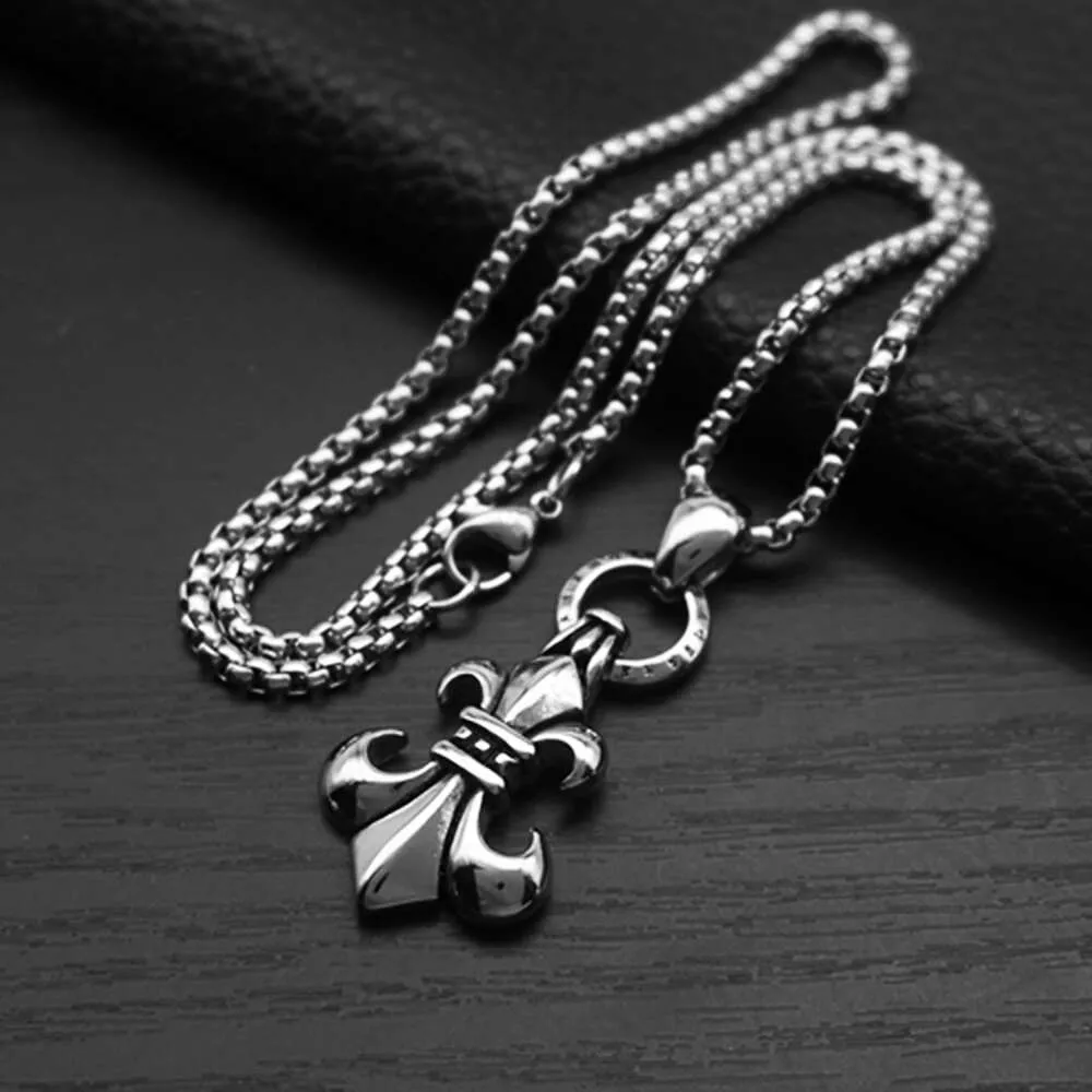 Designer Ch Cross Luxe Chromen Hanger Ketting Sieraden Hiphop Rock Trendy voor Man Vrouw Titanium Staal Straat Hart Nekketting Trui Keten Minnaar Cadeau Pcq5