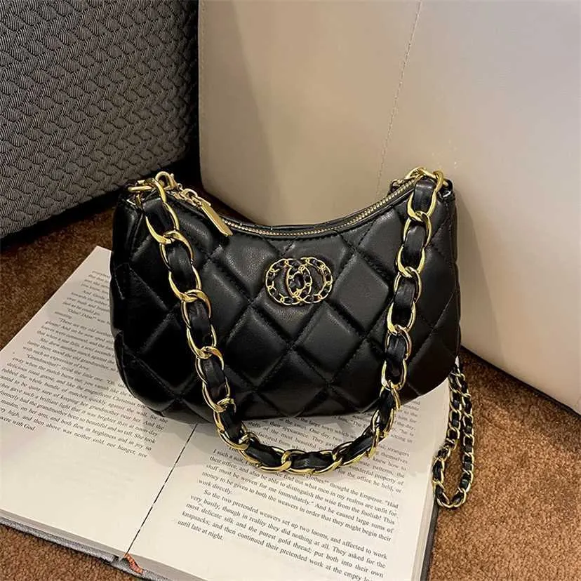 28% rabatt designer väska vintern ny mode fast färg stor kapacitet diamant rutnät kedja singel axel crossbody med västerländsk struktur underarmsäck