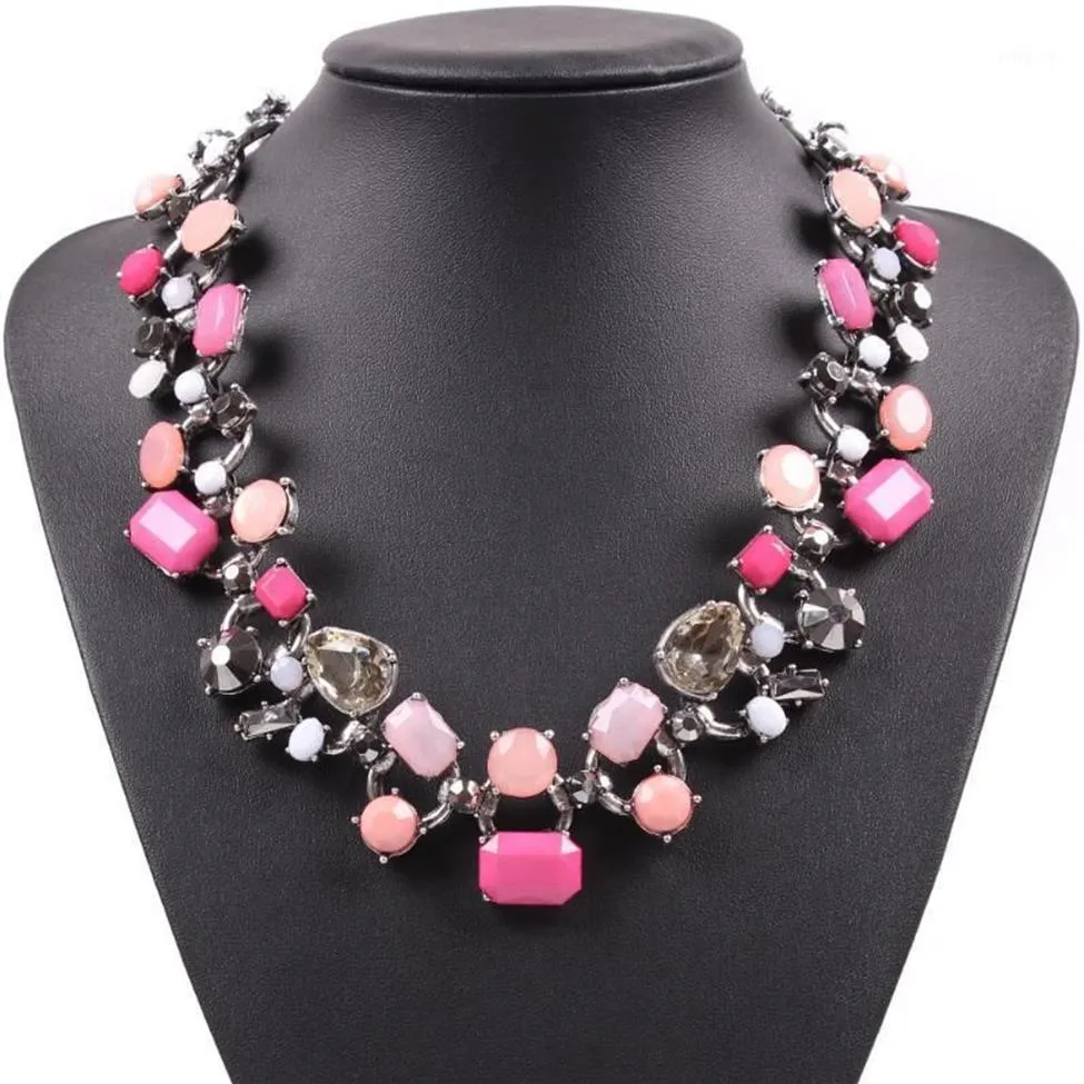 Chokers projektanta mody marka Crystal żywica Naszyjnik Chunky oświadczenie Choker Bib Jewelry for Women1225o