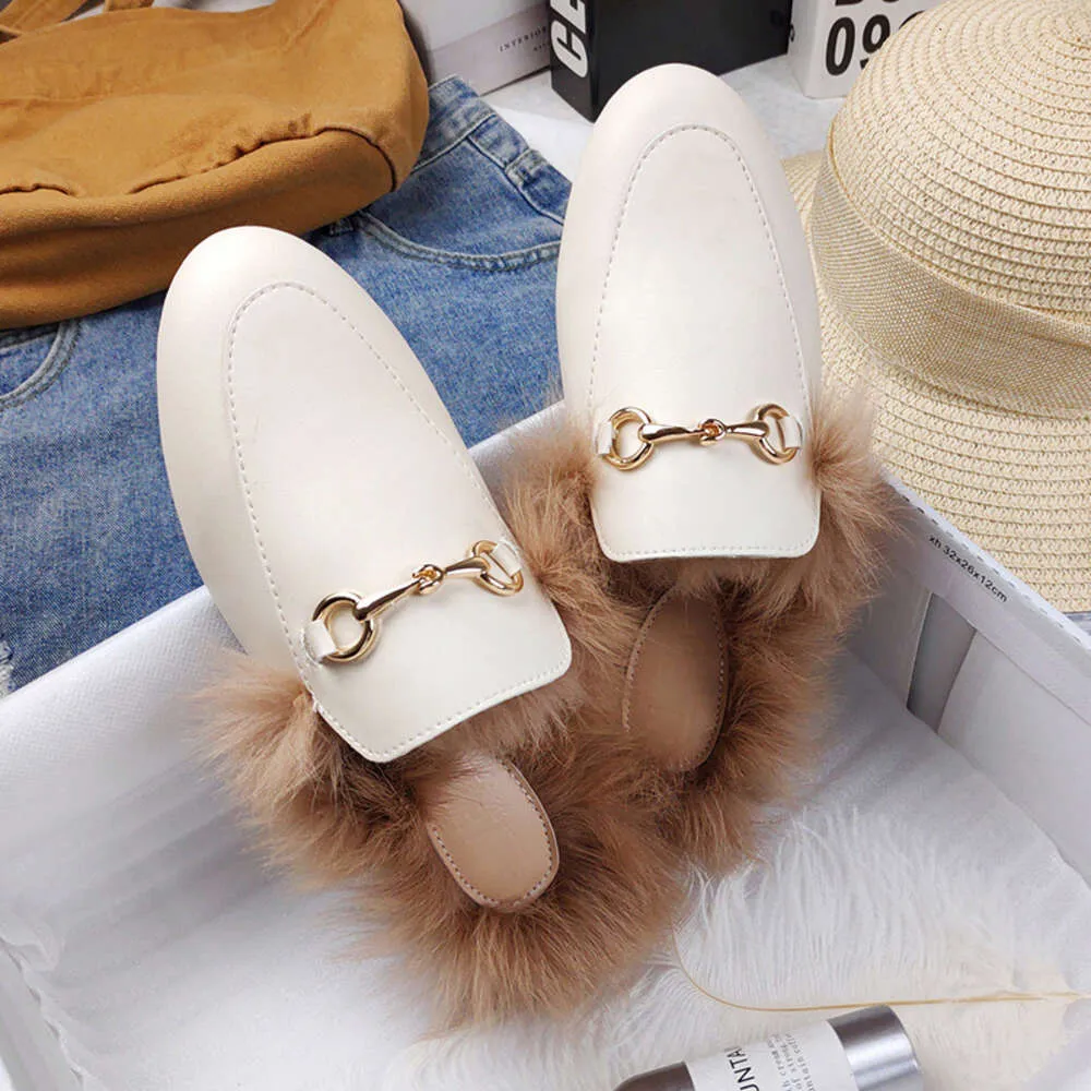 Designer shoes Winter rabbit plush semi slippers women's versatile flat wear Muller shoes large 41-44 Furry slipper D2V2l