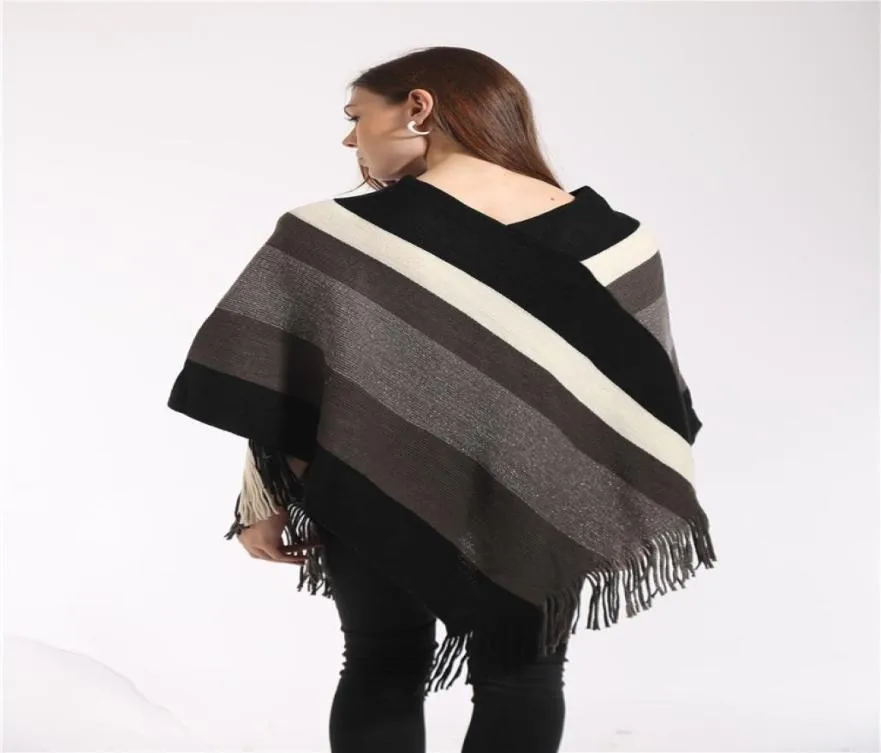 Tricoter des femmes camouflés Fring dames pullor Poncho Glittery Cape Tassel Châle féminine Poulain lâche Stripe Stripe Winter Femmes Blou5409383