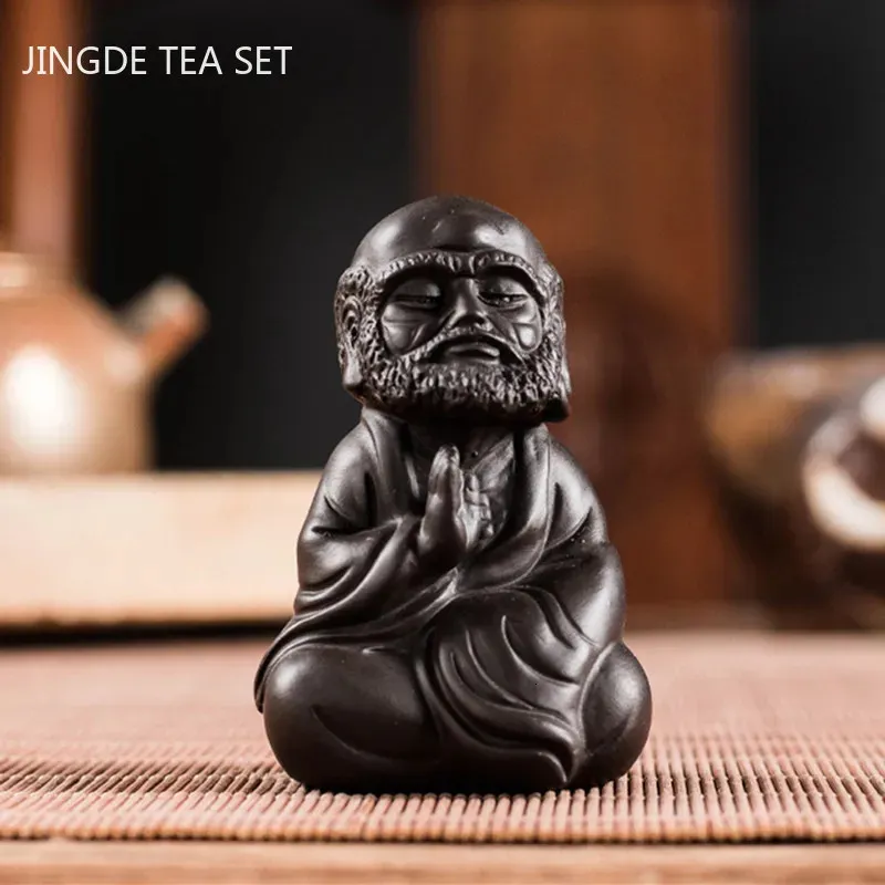 Chinese Purple Clay Tea Pet Handmade Figure Statue Ornaments Sculpture Crafts Home Tea Set Decoration Accessories Gifts 231226