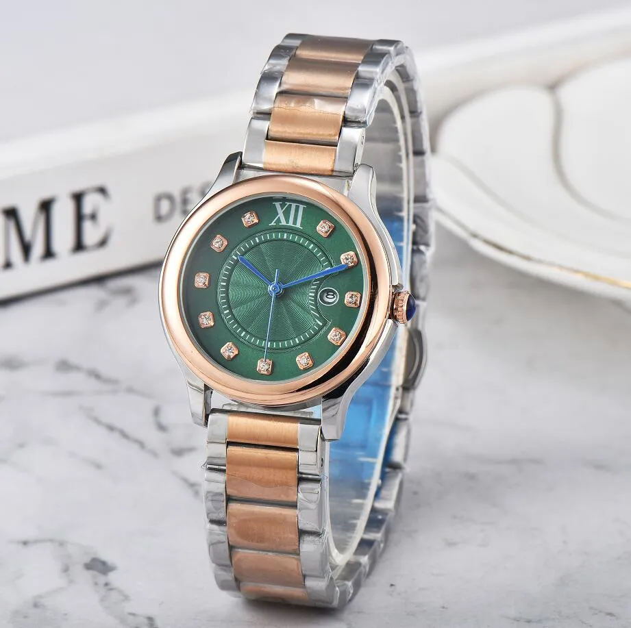 Luxury New Fashion Women Watches Movimiento de cuarzo Vestido de oro plateado Vista a Lady Tank Acero inoxidable Curo de muñeca Analógico de pulsera Analógica Montre de Luxe