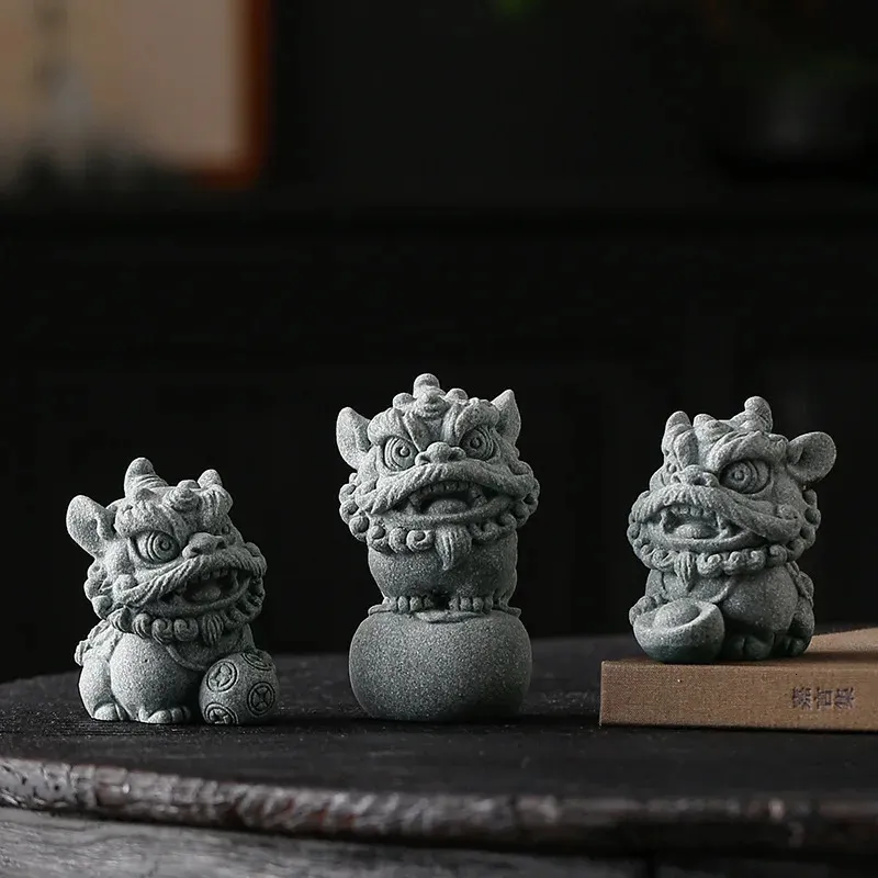 China-Chic Style Awakening Lion Green Sand Stone Tea Pet Small Ornaments Landscape Decoration Creative Auspicious Animals 231226
