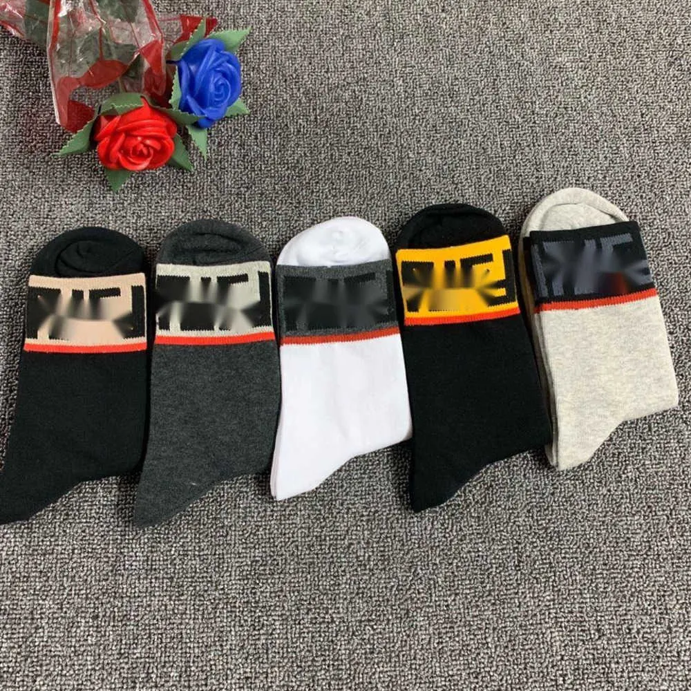 Men's Socks F Letter Mid Socks Length Socks Small Monster F Letter Color Blocking Breathable Odorless and Sweat Absorbing Mid Top Socks Pure Cotton Trendy Brand