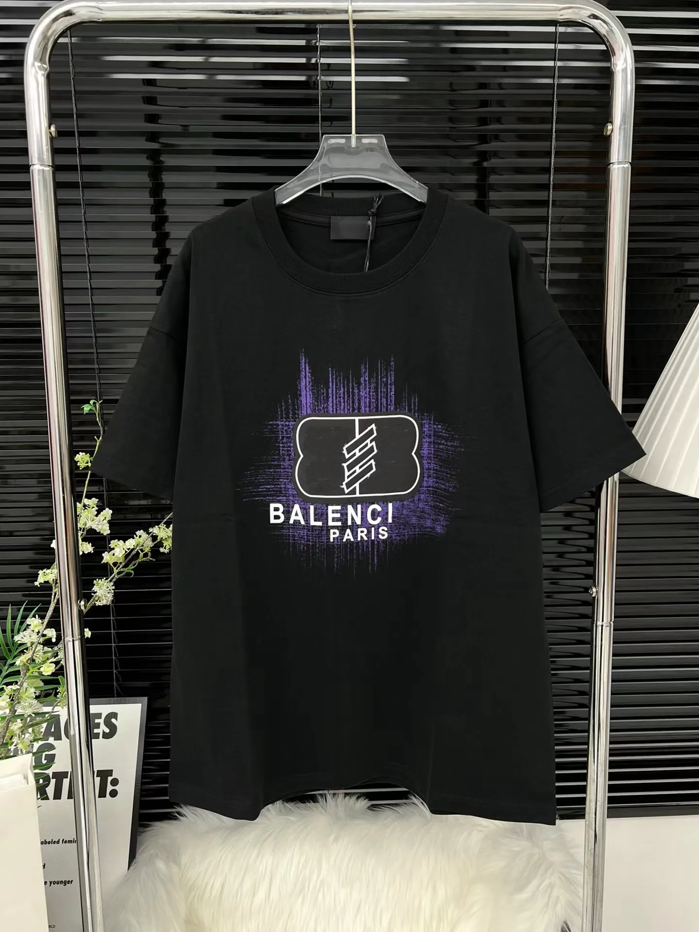 レディスTシャツデザイナーレター付きの女性シャツとドットファッションTシャツ刺繍文字夏の半袖トップスティーウーマン