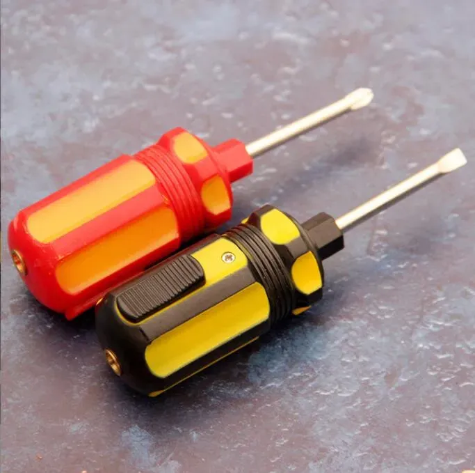 Newest Screwdriver Lighter Inflatable No Gas Metal Cigar Butane Cigarette Metal Lighters Smoking Tool Accessory