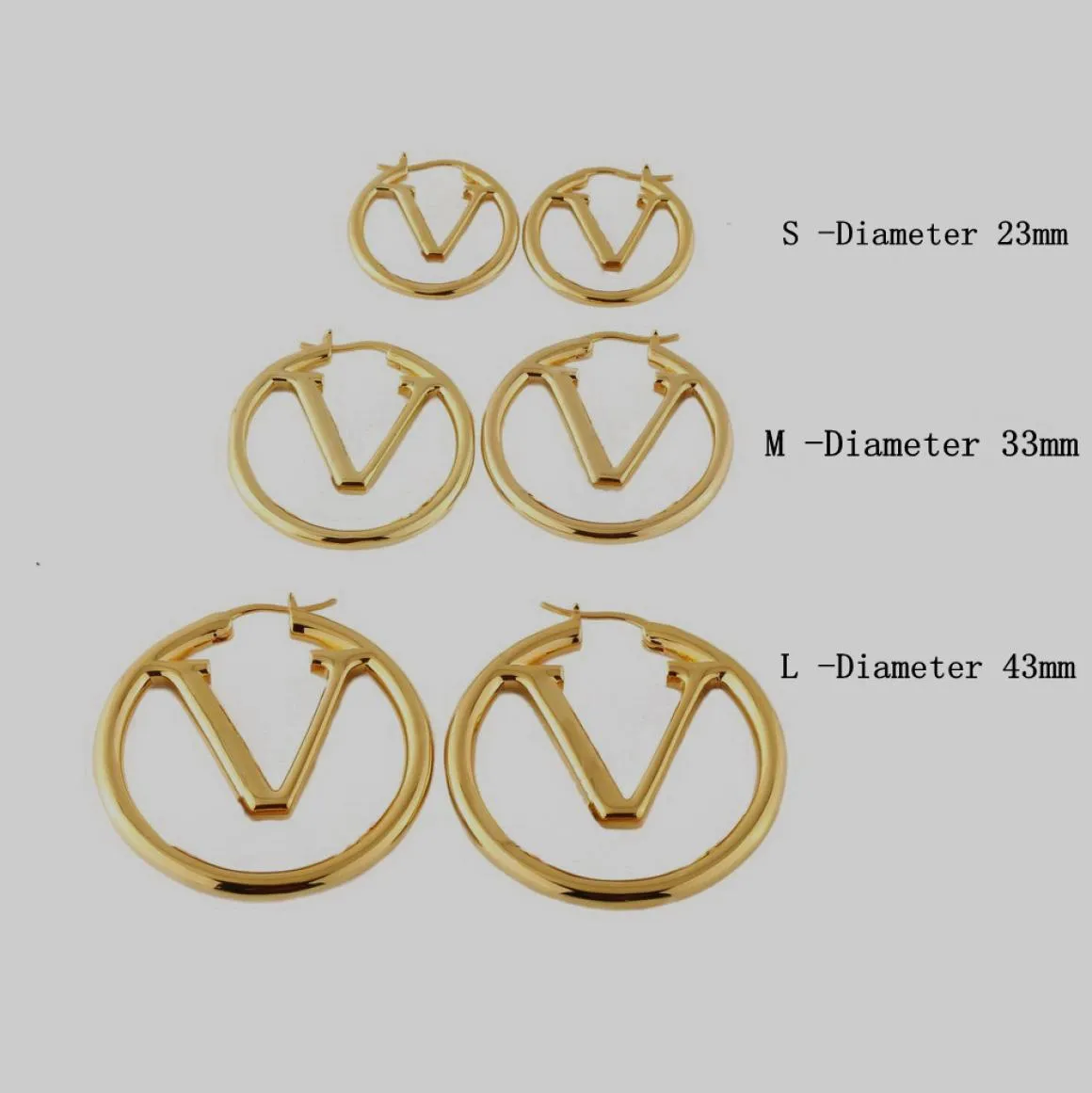 Stylowe kolczyki w stylu mody kobiety Kobiety Goldsilvercolour Grawerowane puste puste urządzenie V -inicits Hoop Earring M64288 Rozmiar S M L4048024