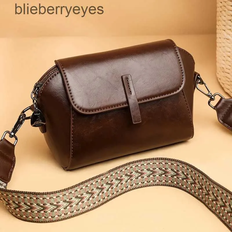 Bolsas de ombro de ombro de alta qualidade Bolsa de crossbody Mulheres 2023 Trend Luxury Cera Cera Moda Moda Bola e PurseblieBerryeyes