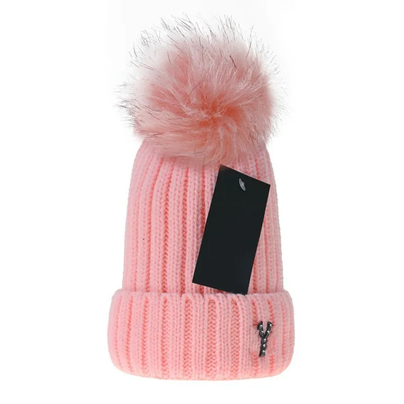 2023 Fashion Hat designer brand Winter outdoor equipment Beanie fashion Knitted Hats Cashmere thickened Y06
