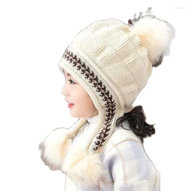 Berets Kids Winter Wart Warm Beanie Cap لطيف فور بوم قبعة متبكلة مع ذيول الأطفال فتيات الفتيات سميكة الرياح جيروس غوروس