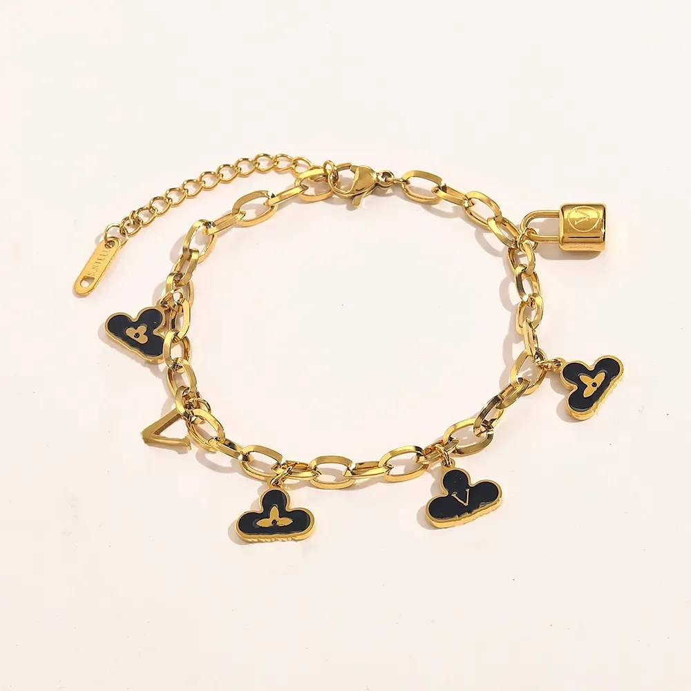 Pulseiras clássicas pulseira 18k ouro banhado aço inoxidável letra de flor de pingentes amantes presentes pulseira cuff women women bracelete para presente de aniversário j12130