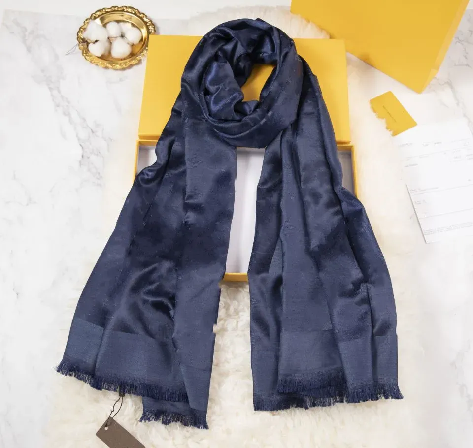 2024 designer scarf New Fashion bandana Luxury Versatile letters Print Scarves Woman Brand cashmere and Silk Scarfs for Women large size Shawl hijab High quality