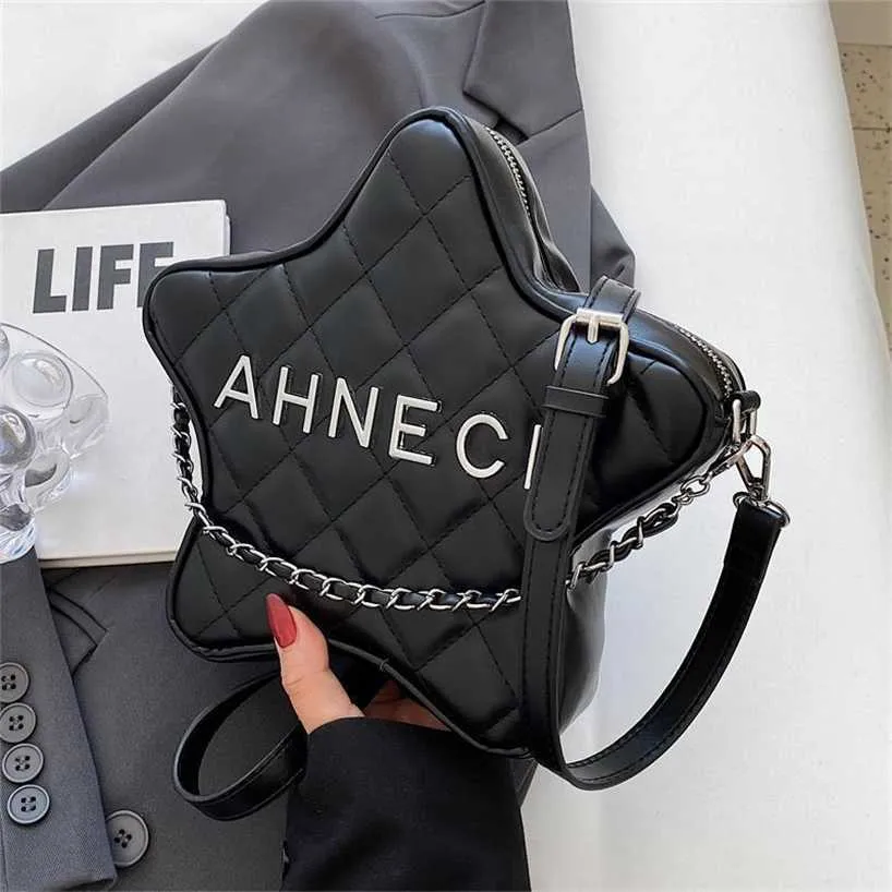 % 18 indirimli tasarımcı çantası yeni modaya uygun lingge kokulu stil omuz küçük ve fantastik moda beş sivri yıldız crossbody çanta