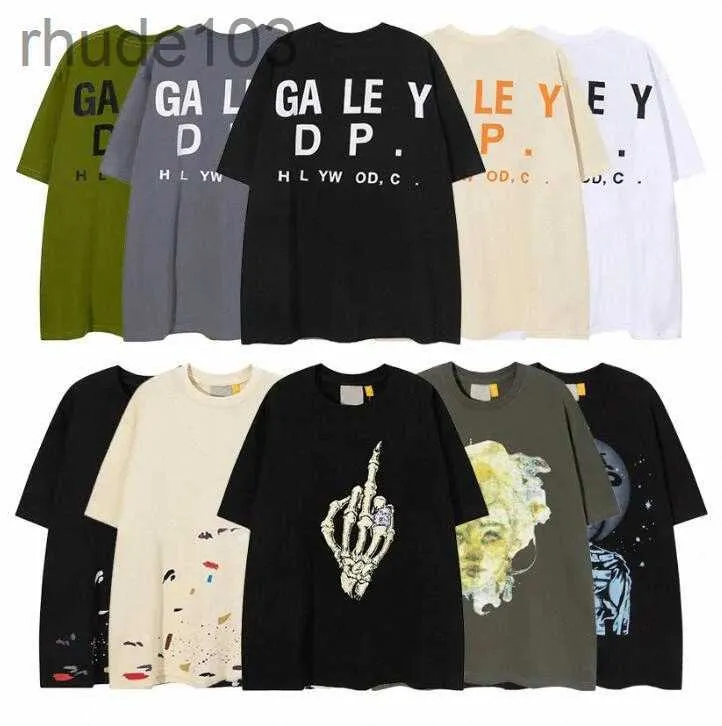 Designer of Galleries Tees Depts t Shirts Luxury Fashion Mens Womens Brand Short Sleeve Hip Hop Streetwear Tops Clothing Clothes QSX6