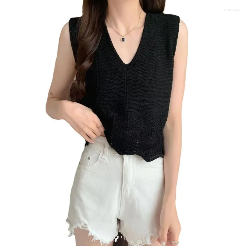 Women's Tanks Women Summer Knitted Sleeveless Tank Top Sexy V-Neck Solid Color Hollow Out Crochet Wavy Hem Sweater Vest Casual Loose
