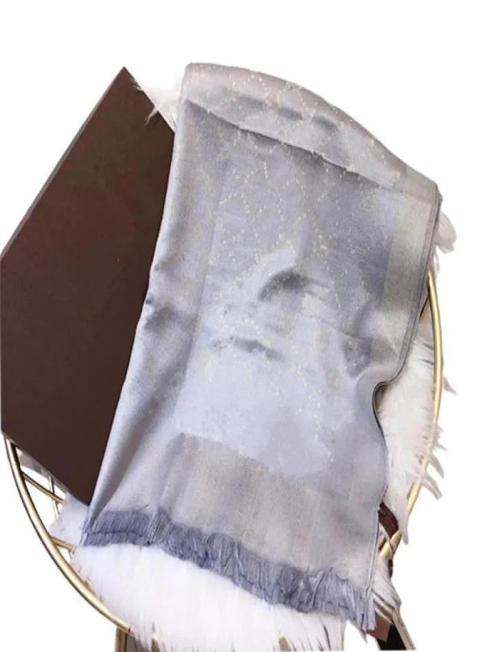 Vacker bokstav Silk och ull halsduk Fashion Scarf Ladies Decorative Scarf 18070cm Europeisk stil utan Box7325006