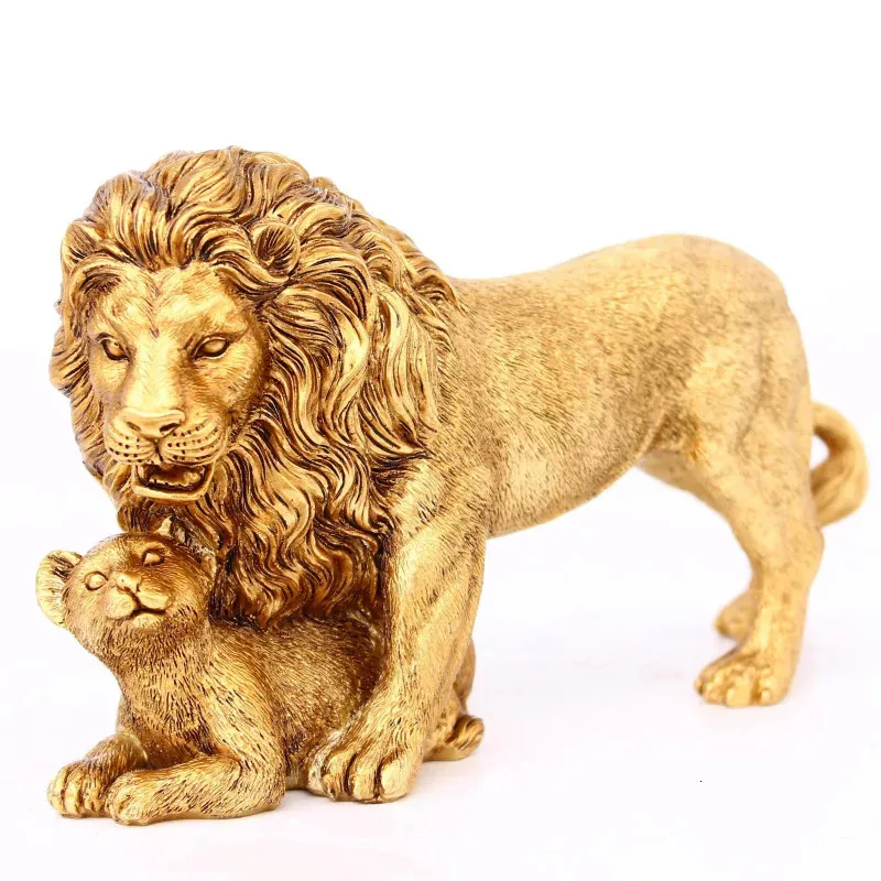 Creative European Figurine Golden Lion Ornement Resin Craft Home Decorations Office Table Restaurant Accessoires décoratifs 231227