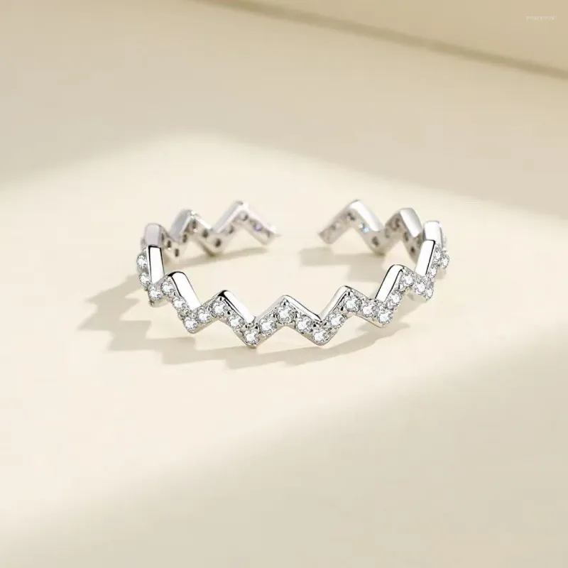 Bagues de cluster Hip Hop Wind Wave Bague d'ouverture personnalisée Lumière Bijoux de luxe Cadeau d'amour à distance en gros