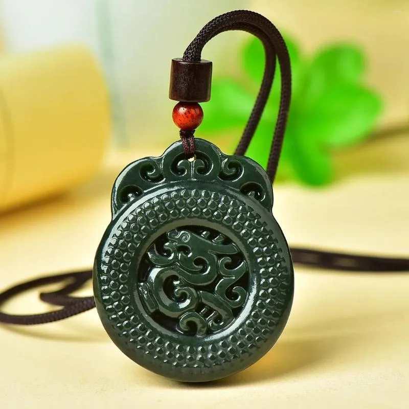 Pendant Necklaces Send Certificate Natural Hetian Green Jade Dragon With Rope Chain Fengshui Charms Necklace Men Women Lucky Amulet Gifts